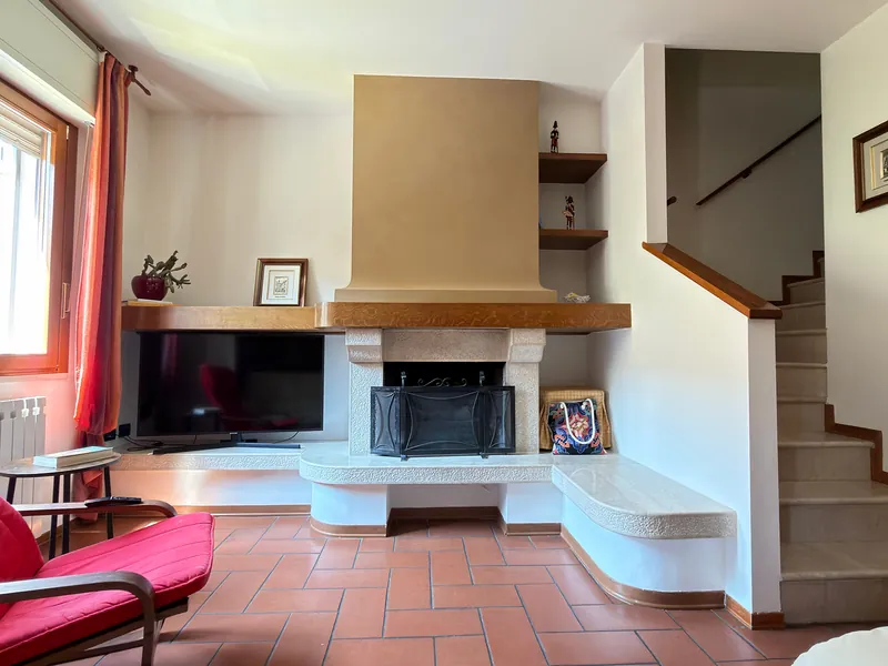 Il soggiorno dell’immobile dell’open house di Brescia