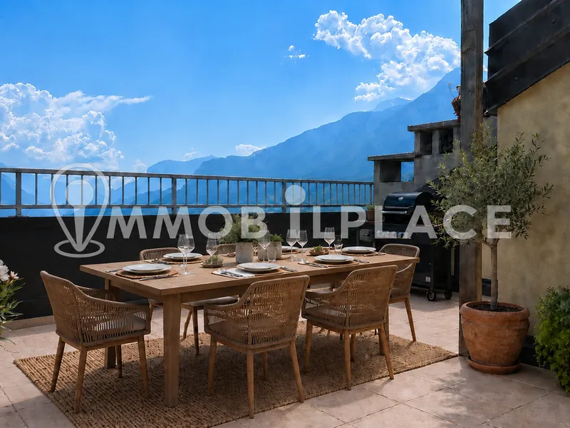 Il terrazzo dell’immobile dell’open house di Trento del 24 luglio